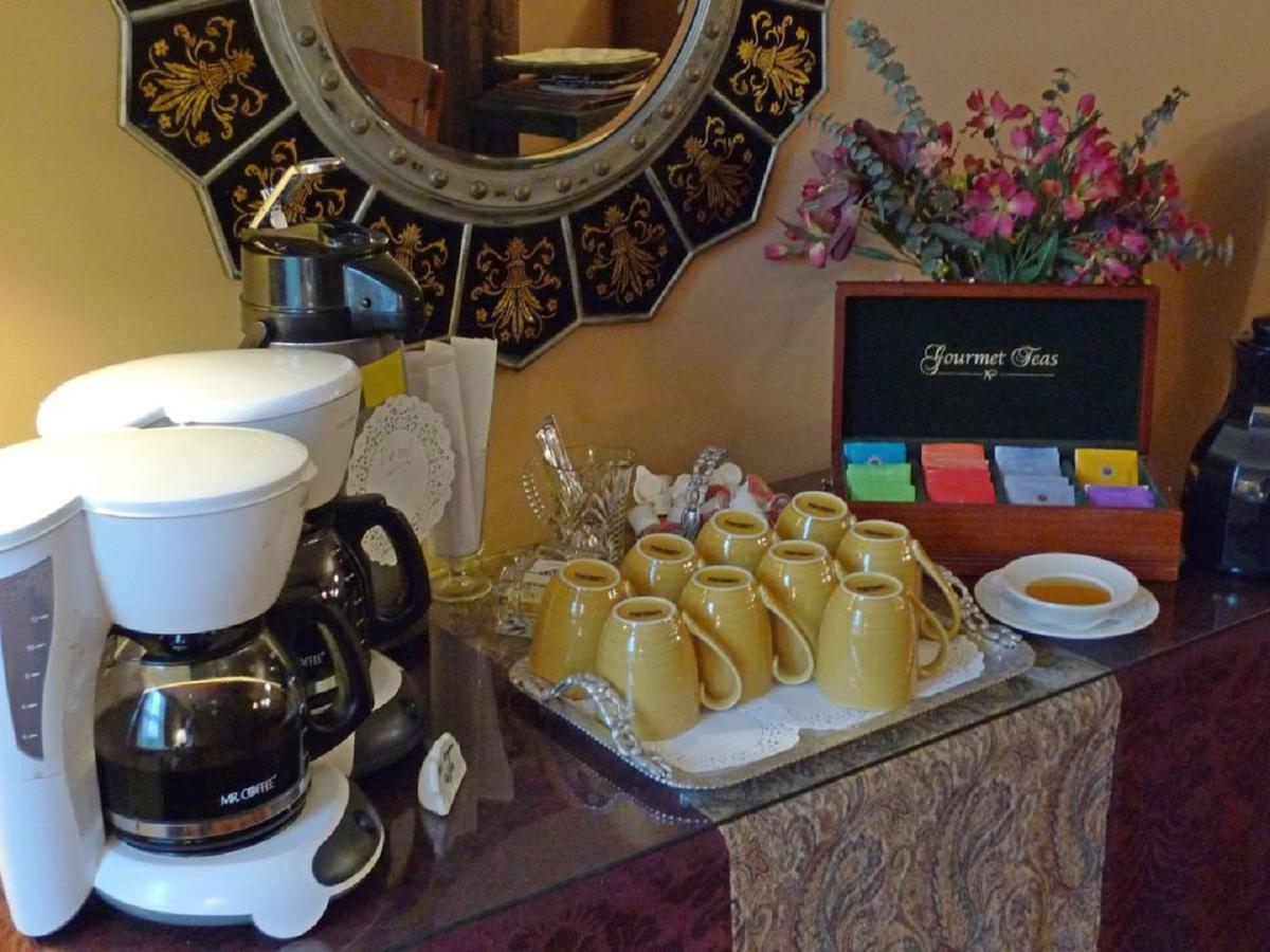 Commerce Street Brewery Hotel Mineral Point Екстер'єр фото